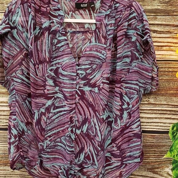A.n.a sheer short Sleeve top Size Large - Picture 3 of 5